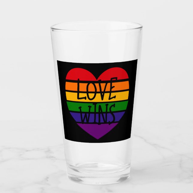 Liebe gewinnt Regenbogenherz Glas (Vorderseite)