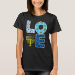 Liebe Hanukkiah Menorah Jew Hanukkah Chanukah Men  T-Shirt<br><div class="desc">Liebe Hanukkiah Menorah Jew Hanukkah Chanukah Männer Frauen Kinder 2.</div>