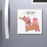 Liebe Ihr ewig Niedlicher französischer Dackel Hun Magnet<br><div class="desc">Liebe You Fur-Ever Niedliche Französisch Dackel Dog Magnet verfügt über eine niedliche Dackel Hund mit Herz-Brille tragen, rosa Beret und Bug halten eine Blume und tragen Geschenke mit dem Text "Liebe du Fell je" in der modernen Skripttypografie. Mit niedlichen Herzen aus der roten Liebe. Perfektes Geschenk für Freundin, Liebste, Ehefrau,...</div>