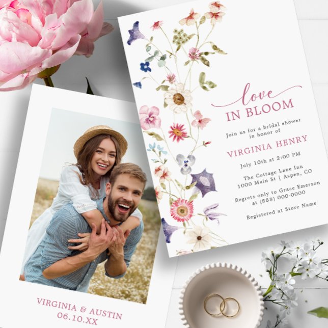 Liebe im blühenden Foto Brautdusche Einladung (Love In Bloom Photo Bridal Shower Invitation by Painted Paperie)