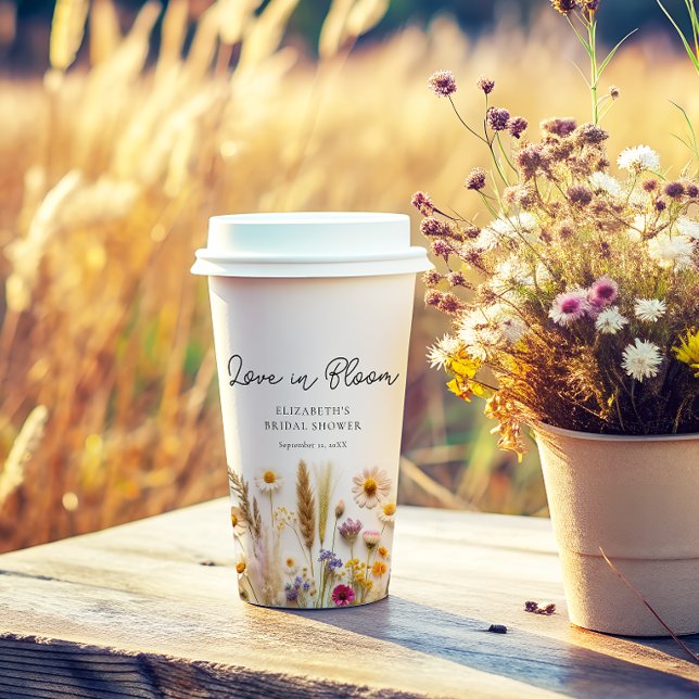Liebe im Brautparty Bloom Pappbecher (Von Creator hochgeladen)