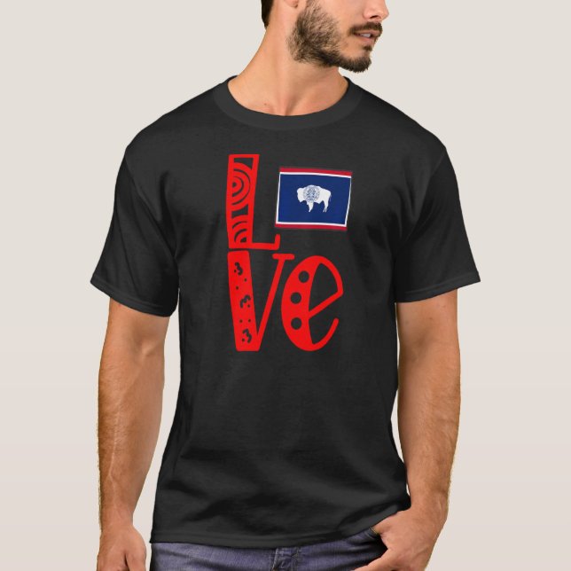 Liebe in Blockbuchstaben T-Shirt (Vorderseite)