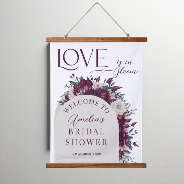 Liebe in Bloom Blume Burgund Cream Brautparty Wandteppich Mit Holzrahmen (Von Creator hochgeladen)