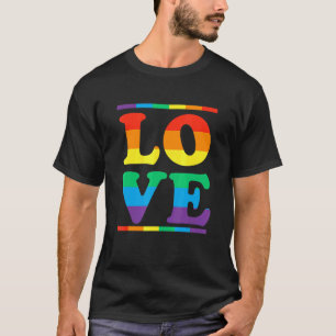 Liebe in den Farben der Regenbogenflagge Lgbtq Les T-Shirt