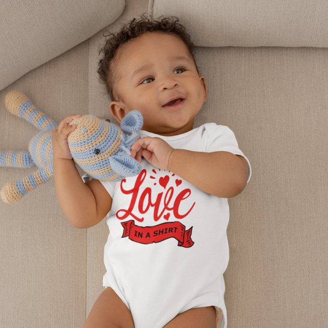 Liebe in einem Shirt, Valentinherzen und Liebe Baby Strampler (Love in a Shirt, Valentine Hearts & Love Baby Bodysuit)