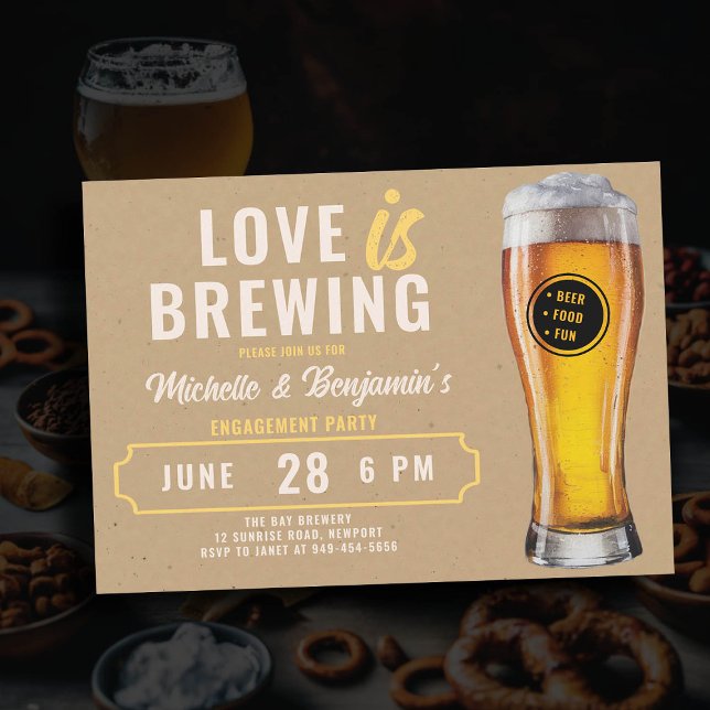 Liebe ist Bierbrauen Kraft Coupels Verlobung Einladung (love is brewing beer engagement party invitation brewery party rustic kraft paper)