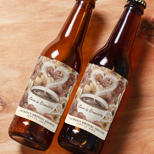 Liebe ist Brauen Floraler Kaffee Herz Brautparty Bierflaschenetikett