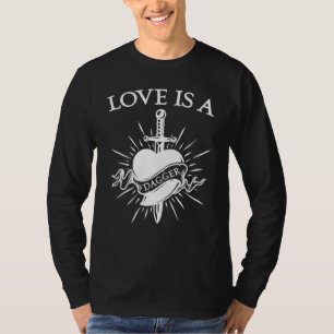 Liebe ist ein gefährliches Zitat-Meme T-Shirt