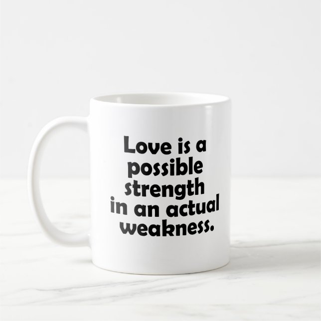 Liebe ist eine mögliche Stärke bei einer tatsächli Kaffeetasse (Links)