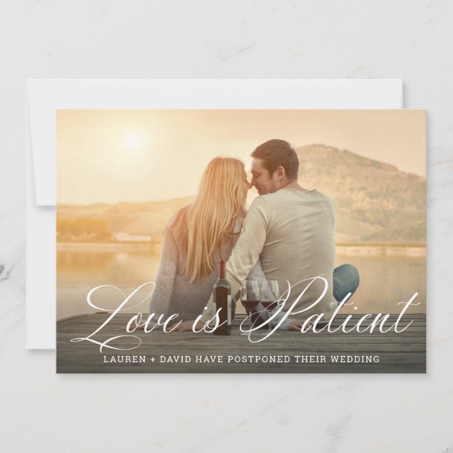 Liebe ist geduldiges Romantisches Foto Hochzeit Ankündigung (Vorderseite)