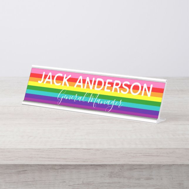 Liebe ist Gleichheits-Gay Pride-Regenbogen-Flagge Schreibtischnamensplakette (Vorderseite )