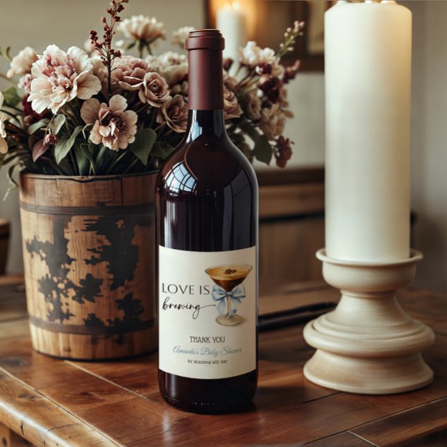 Liebe ist im Anflug Blue Coquette Bow Brautparty Weinetikett (Von Creator hochgeladen)