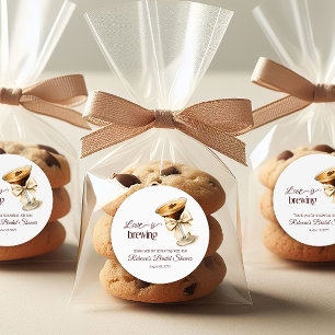 Liebe ist im Anflug Bow Espresso Martini Brautpart Runder Aufkleber