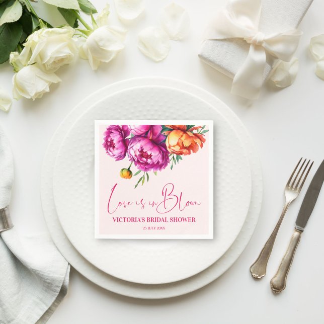 Liebe ist in blass rosa Blume Brautparty gedruckt Serviette (Love is in bloom pink peony flowers bridal shower monogram printed napkins personalized table decor)