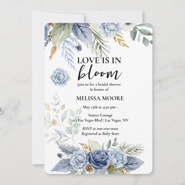 Liebe ist in Bloom Brautparty Dusty Blue Blume Einladung (Vorderseite)