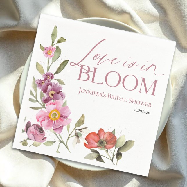 Liebe ist in Bloom | Rosey Spring Brautparty Serviette (Von Creator hochgeladen)