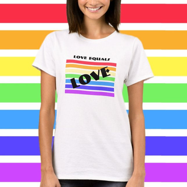 Liebe ist Liebe Regenbogenstreifen T-Shirt (Von Creator hochgeladen)