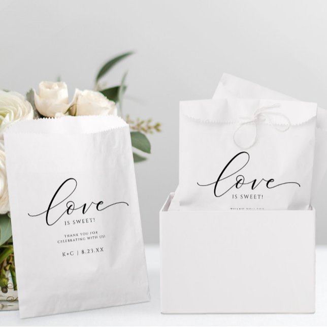 Liebe ist Süß Moderne Elegante romantische Hochzei Geschenktütchen (Elegant Wedding Favor Bags for Candy - Love is Sweet - Luxury Script)