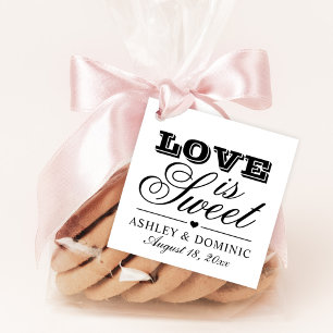 Liebe ist süß schwarzes Vintage-Script Monogramm Geschenkanhänger