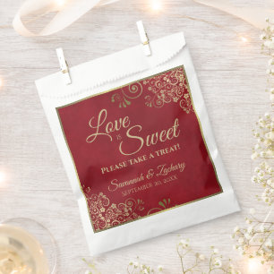 Liebe ist Sweet Crimson Red & Gold Lace Wedding Geschenktütchen