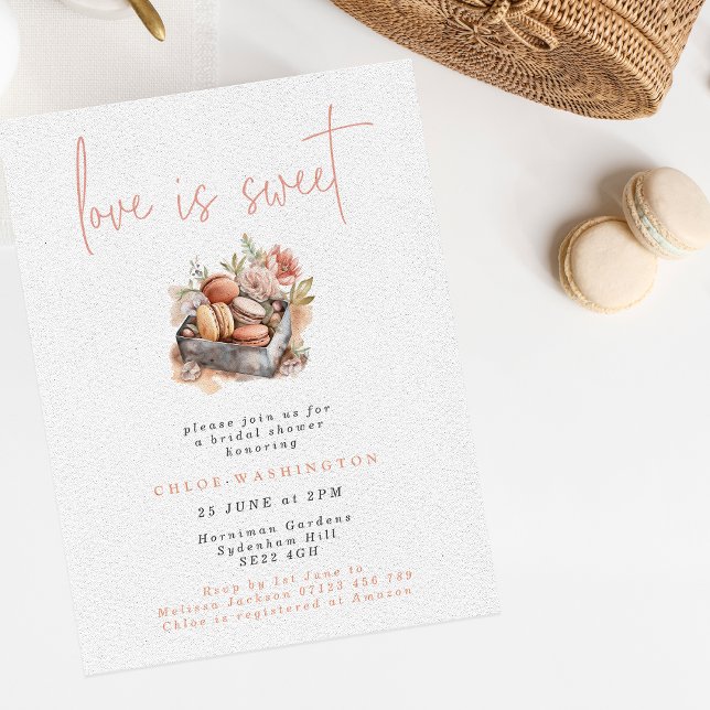 Liebe ist Sweet Floral Macarons Brautparty Einladung (Von Creator hochgeladen)