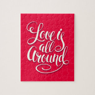 Liebe ist um die Schreibschrift pink herum