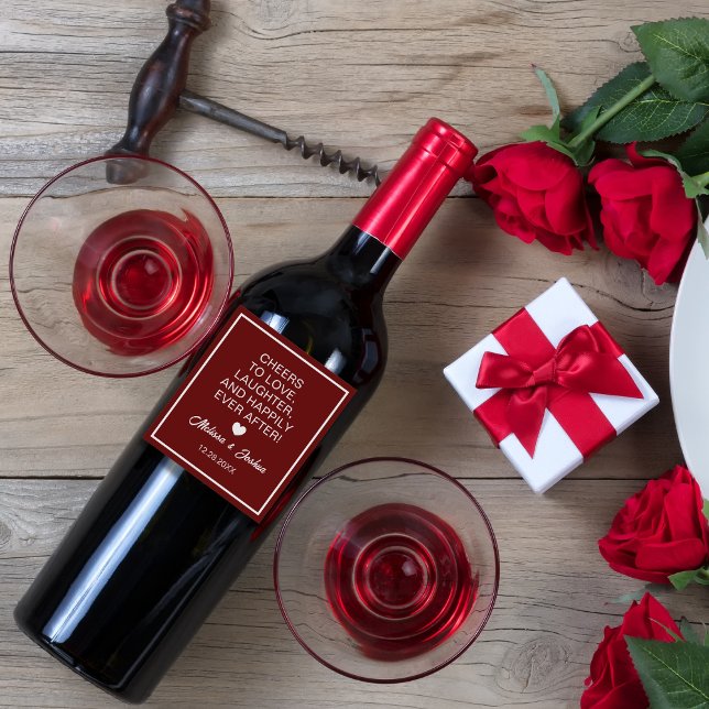 Liebe lachen Elegant Burgund Hochzeit Weinetikett (Von Creator hochgeladen)