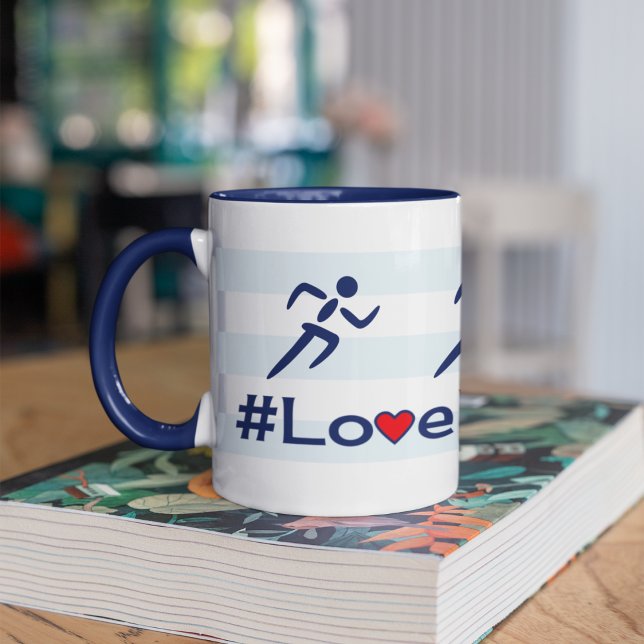 Liebe läuft Slogan blau Tasse (Von Creator hochgeladen)