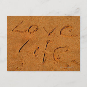 "Liebe-Leben" geschrieben in Sand Postkarte