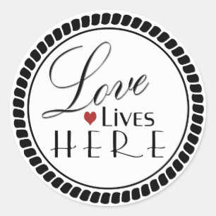 Liebe lebt hier runder aufkleber