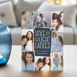 Liebe, Licht und Gitter | Hanukkah Foto Collage Feiertagskarte<br><div class="desc">Die Hanukkah Fotokarte bietet acht Fotos,  die in einer Collage angeordnet sind. "Liebe,  Licht,  Latkes" erscheint in der Mitte in weißer Schrift auf einem dunkelblauen Hintergrund mit Sternen. Personalisieren Sie mit Ihren Namen und das Jahr.</div>