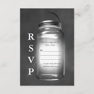 Liebe Mason Jars auf Chalkboard-UAWG RSVP Karte