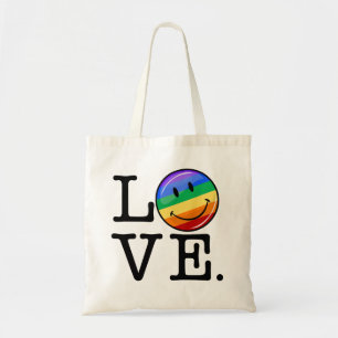 Liebe mit einer glücklichen Regenbogen-Flagge Tragetasche