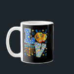 LIEBE Niedliche Hanukka Dekorationen Dreidel Menor Kaffeetasse<br><div class="desc">LIEBE Niedliche Hanukkah Dekorationen Dreidel Menorah Chanukah</div>