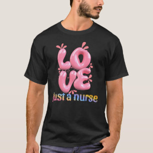 Liebe nur ein Krankenwagen T-Shirt
