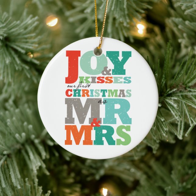 Liebe Peace Joy Kisses Mr. & Mrs. 1. Weihnachtsfes Keramik Ornament (Baum)