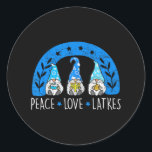 Liebe Peace Latkes Gnome Hanukkah Chanukah Juden Runder Aufkleber<br><div class="desc">Liebe Peace Latkes Gnome Hanukkah Chanukah Juden</div>
