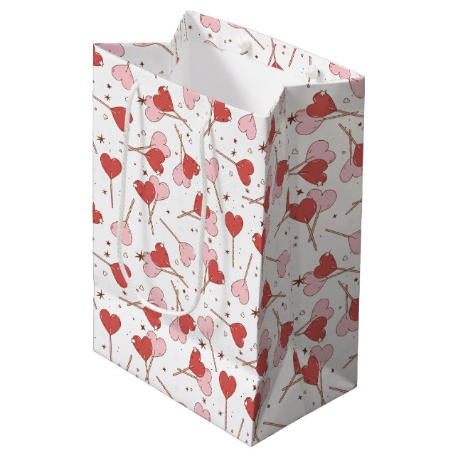 Liebe Pop Retro Valentine Mittlere Geschenktüte (Vorderseite Schrägansicht)