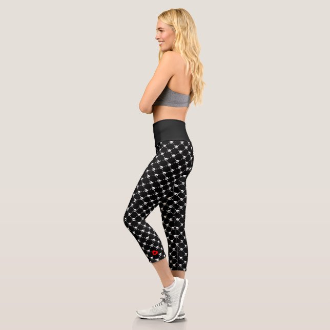 Liebe, Schädel und Knochen Capri Leggings (Links)