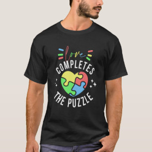 Liebe schließt das Puzzle-Autismus-Bewusstseinsang T-Shirt