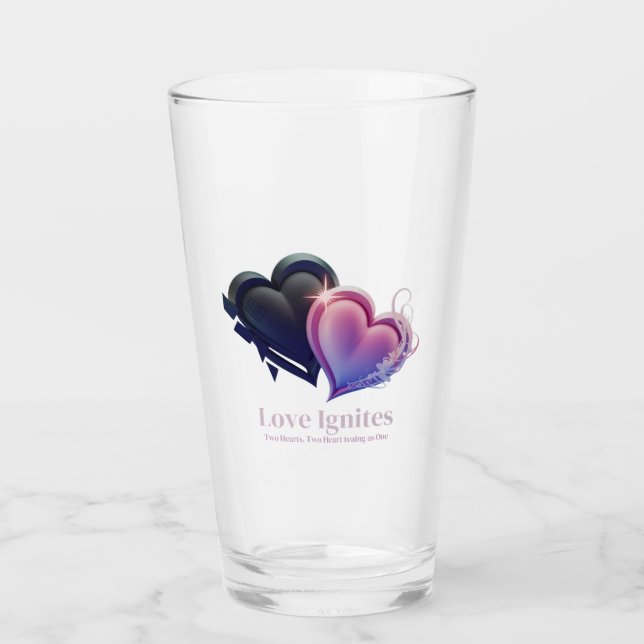 Liebe spaltet Tasse zusammen (Vorderseite)