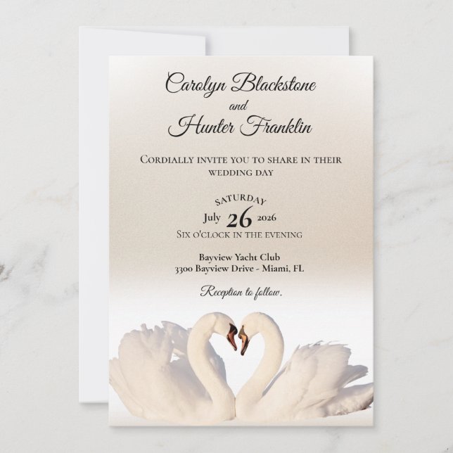Liebe Swans on White and Cream Wedding Einladung (Vorderseite)