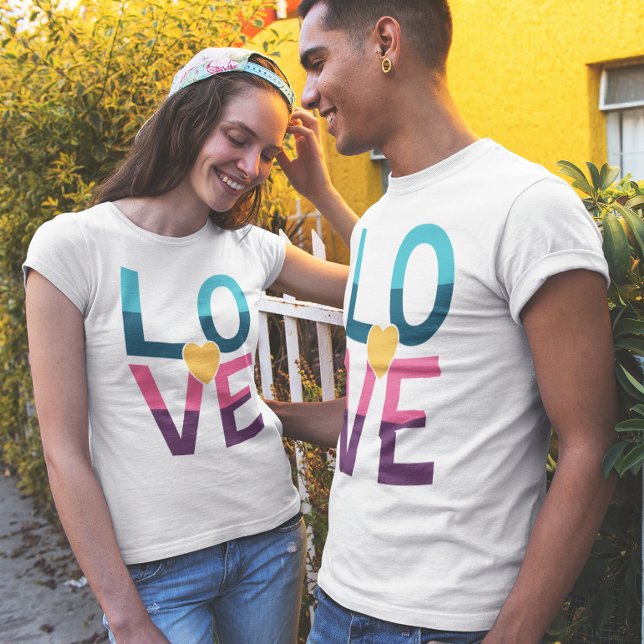 Liebe T-Shirt (Couples being happy together)