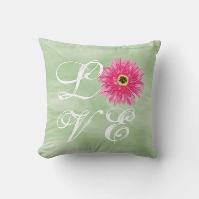 LIEBE Typografie Pink Gerbera Daisy Blume auf Gree Kissen (Vorderseite)