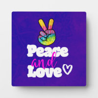 Liebe Typografie Rainbow Hand Peace Sign