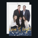 Liebe-u. des Licht-| Imitat-Folien-reizendes Feiertagskarte<br><div class="desc">Ein niedlicher Chanukka-Entwurf,  Eigenschaften,  die ein reizendes bokeh mit der Text-Liebe u. -licht in einer metallischen Imitatfolien-Goldbeschaffenheit beleuchtet. 

MERKEN SIE BITTE 
______________________________________________________________________
Die Goldfolie ist- nicht wirkliche Folie,  ist ein digitaler Effekt. 
______________________________________________________________________</div>