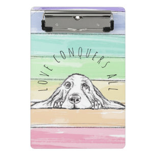Liebe überwindet alles Hund Regenbogen Basset Houn Mini Klemmbrett