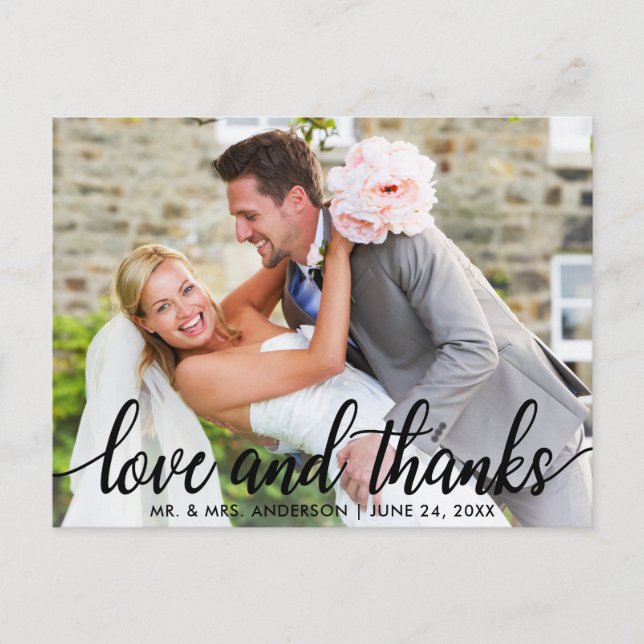 Liebe und Dank an Modern Wedding Mr. und Mrs. Postkarte (Vorderseite)