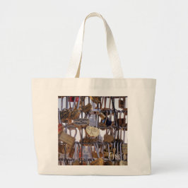 Liebe und Eiffelturm. Paris. Frankreich. TASCHE B
