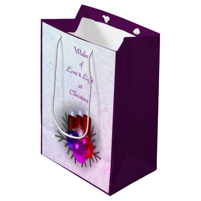 Liebe und Weihnachten Mittlere Geschenktüte (Vorderseite Schrägansicht)